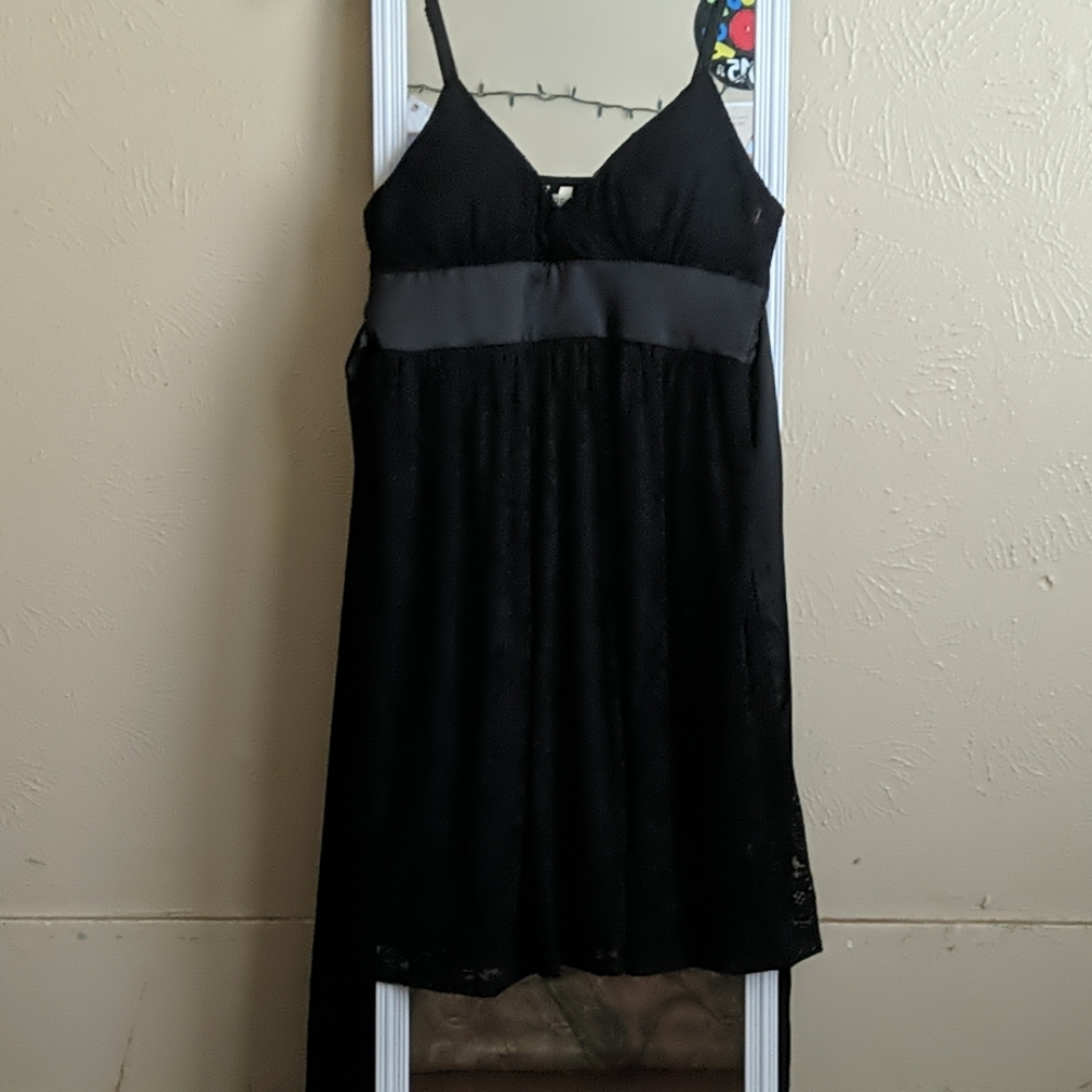 Black lace dress